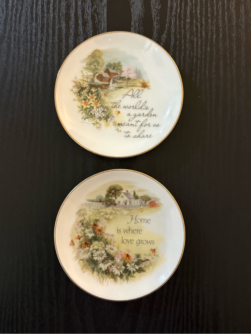 Vintage 1976 American Greetings Lasting Treasures Mini Porcelain Plates Set